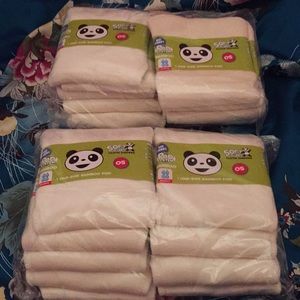 20 cloth diapers (one size)